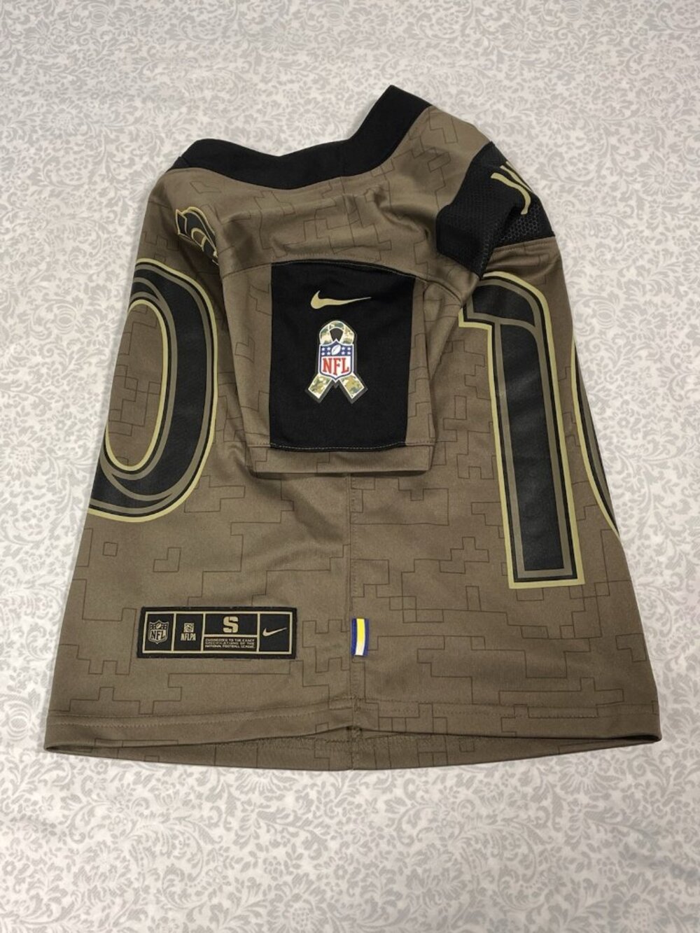 Youth Sz S Nike L.A. Rams Kupp 10 Salute To Service Jersey Military Army LA - Picture 7 of 9
